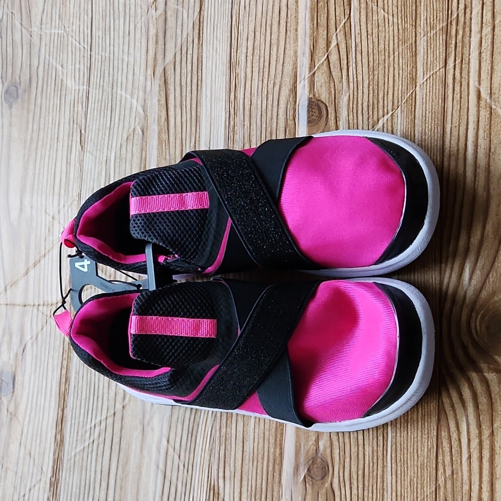 NWT Athletic Works sz 4 Pink & Black Slip on Sneakers